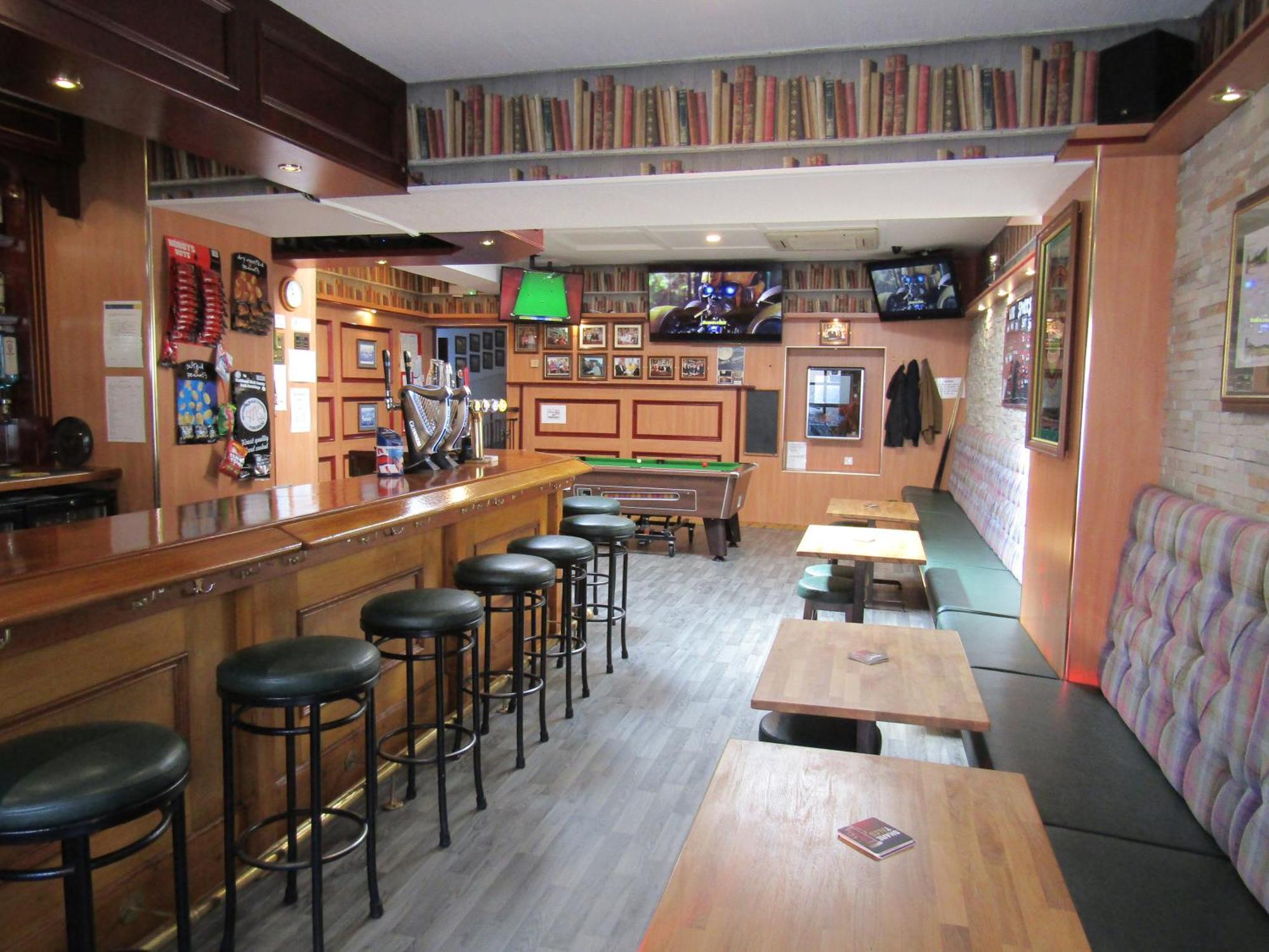 The Red Lion Tavern Fochabers Bagian luar foto